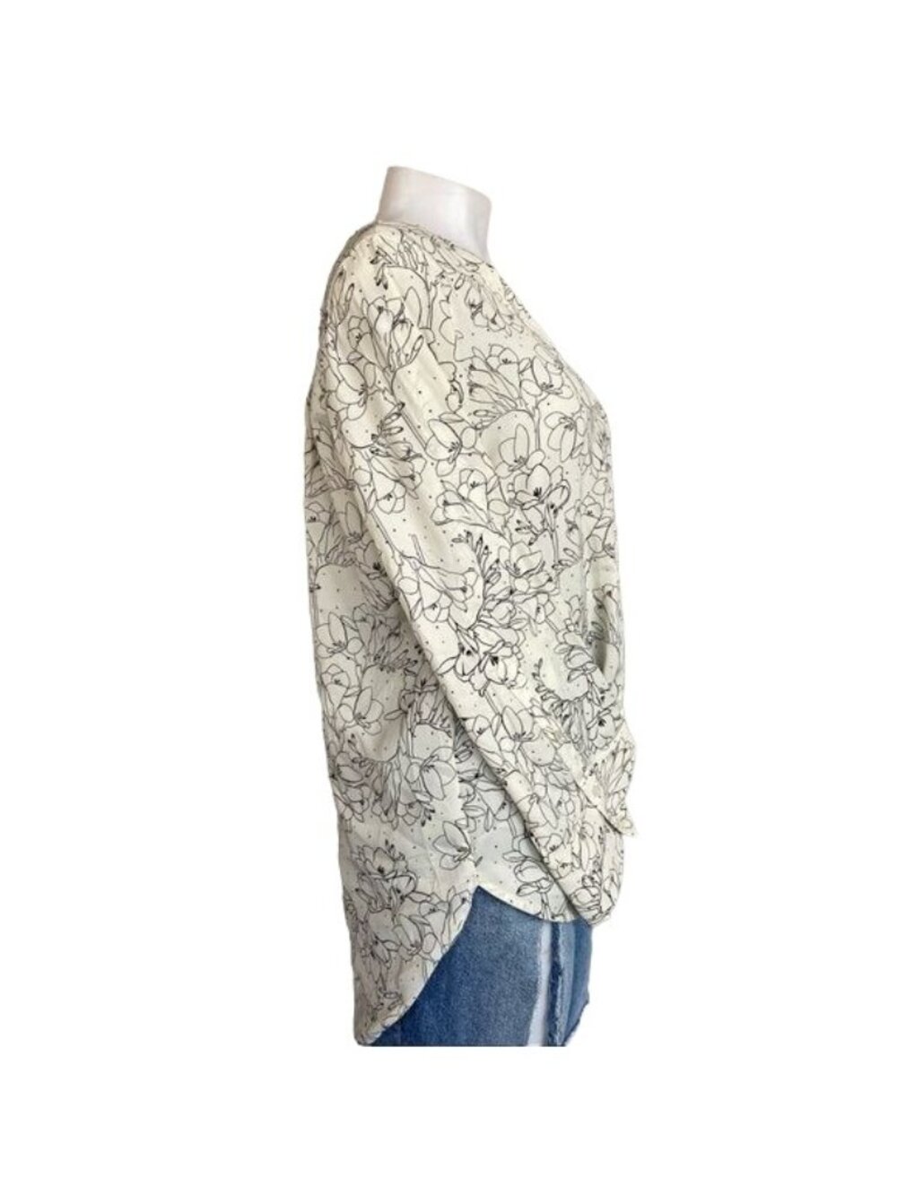 Treasure & Bond Floral Print Button-Up Blouse Long Sleeve White & Black Womens X - Picture 9 of 11